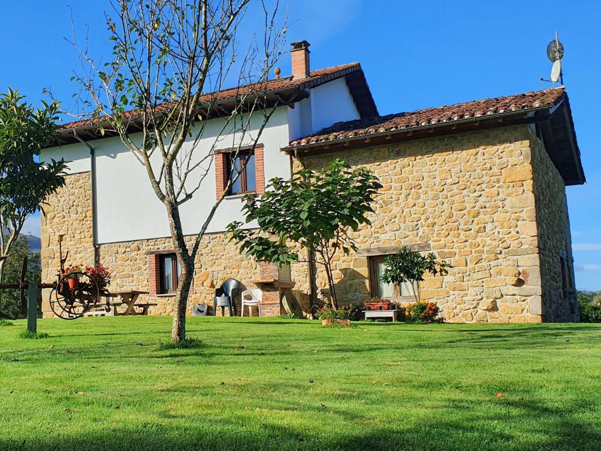 Villa La Torre Arriondas Exterior foto