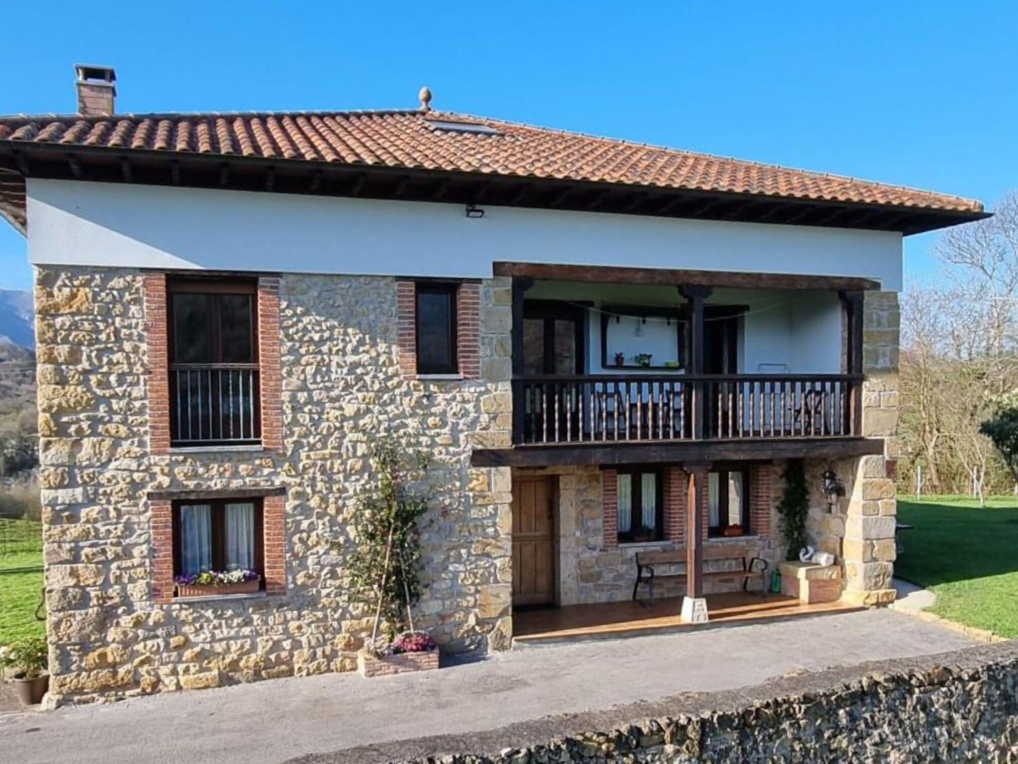 Villa La Torre Arriondas Exterior foto